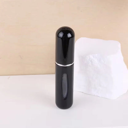 ScentMate – Der nachfüllbare 5 ml Reise-Parfümspender